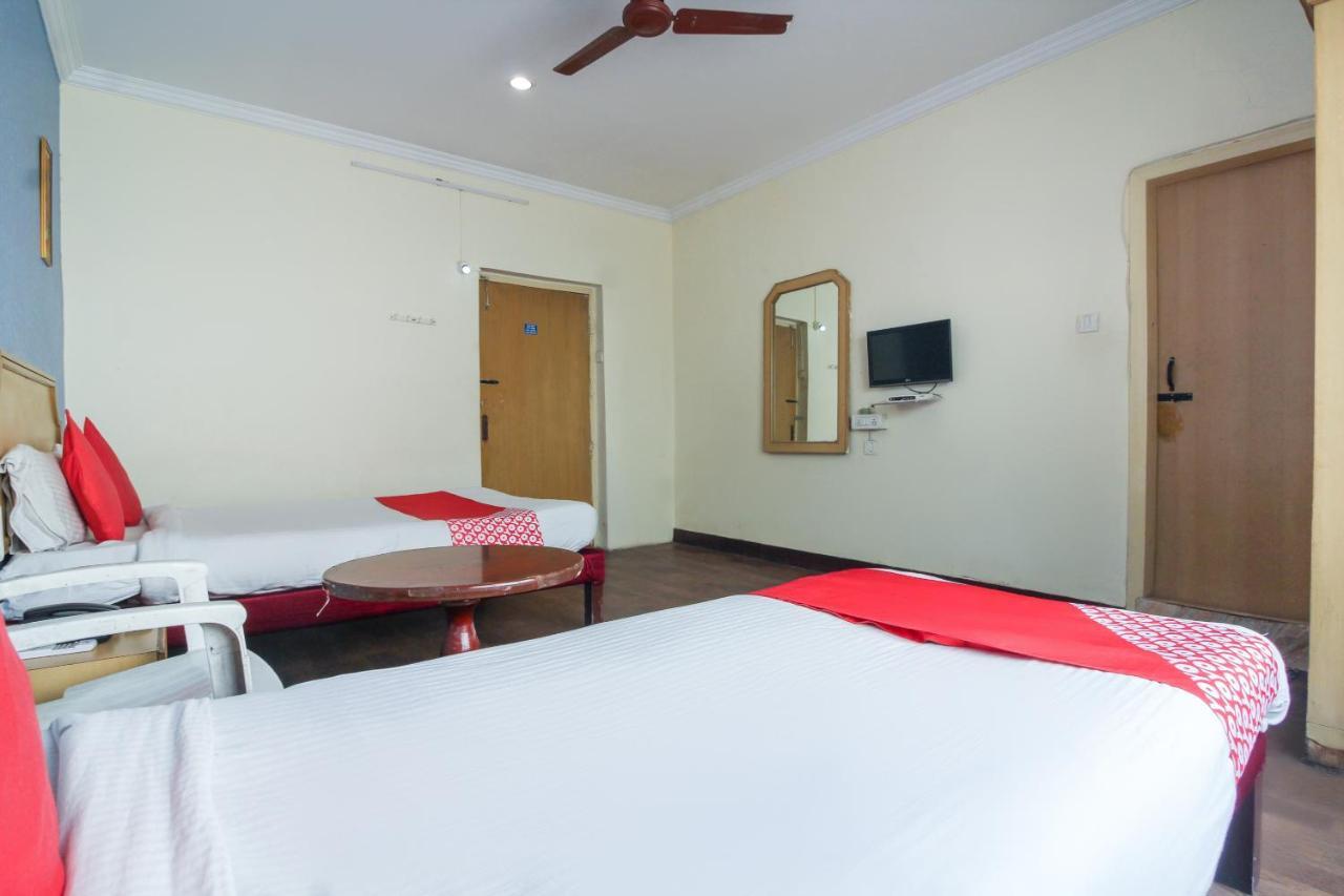 Hotel O Luxury Villas Near Begumpet Airport Hyderabad Exterior foto