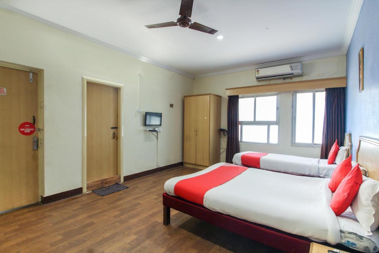 Hotel O Luxury Villas Near Begumpet Airport Hyderabad Exterior foto
